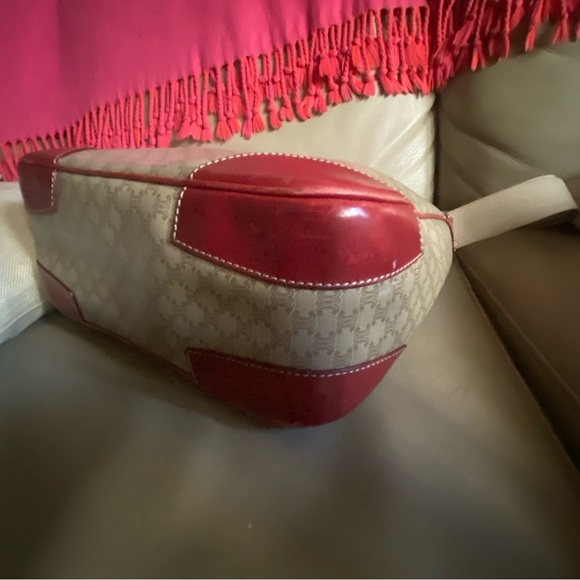 Authentic Unisex Celine crossbody bag made in Italy - Picture 6 of 15